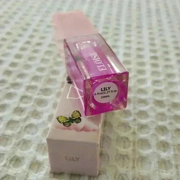 ELOISE BEAUTY Ultra Glow Lip Oil in Lily BNIB .27oz / 6.5mL - Picture 4 of 7